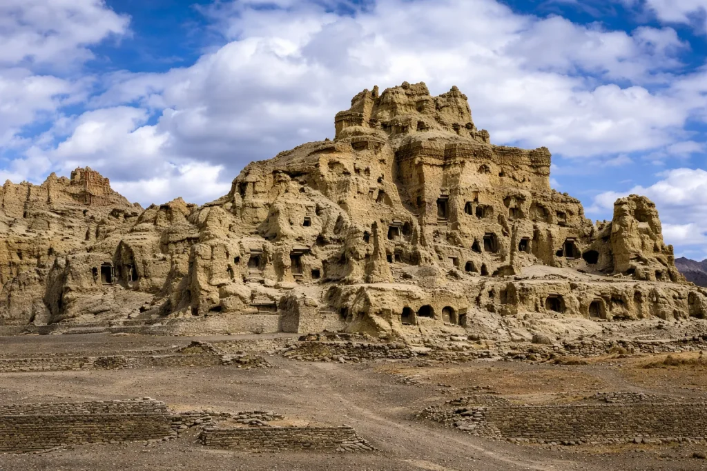 Donggar and Piyang Ruins
