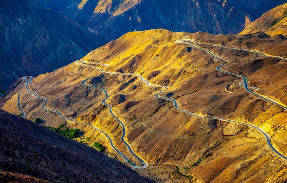 Nujiang 72 Turns